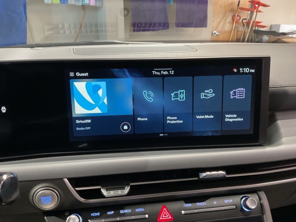 New 2026 White Hyundai SEL Sport image 11