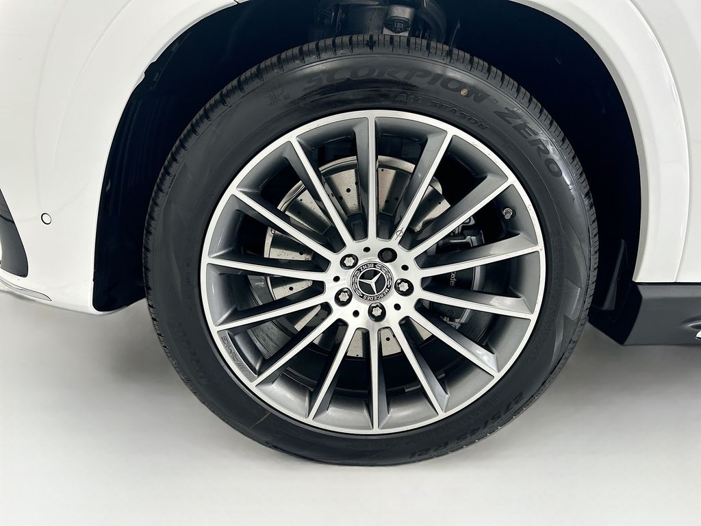 Thumbnail: 2026 Mercedes-Benz GLE - 29