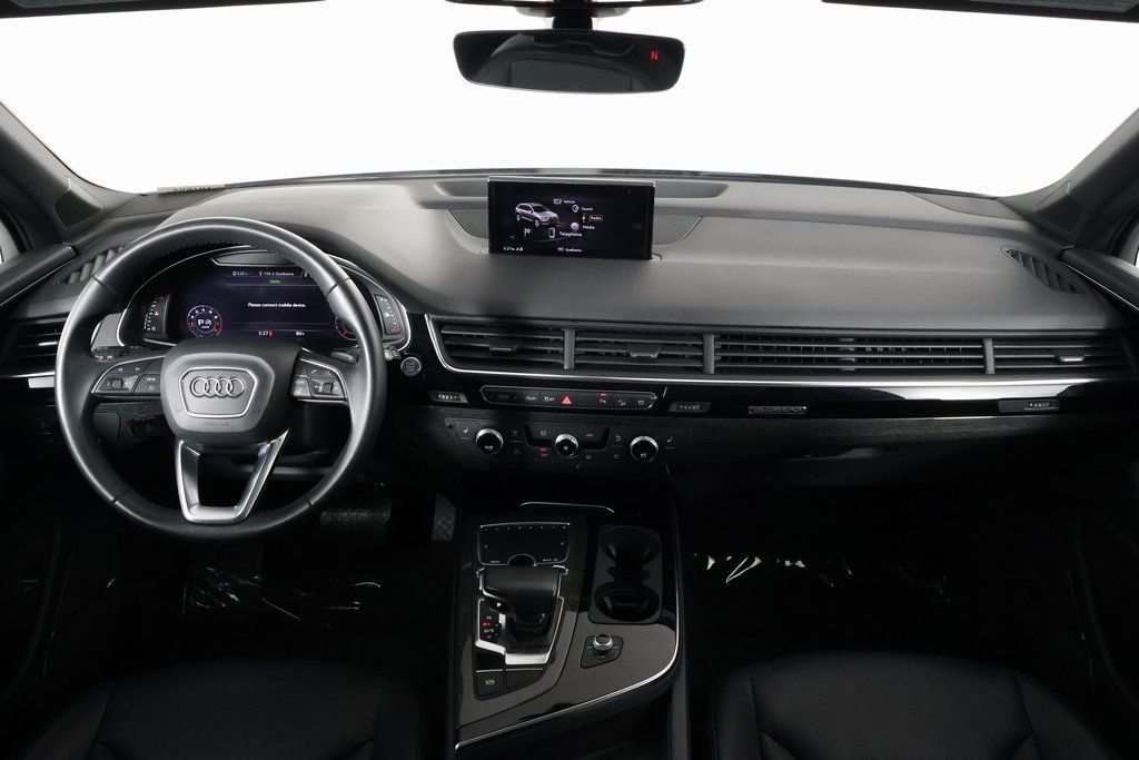 Thumbnail: 2019 Audi Q7 - 8