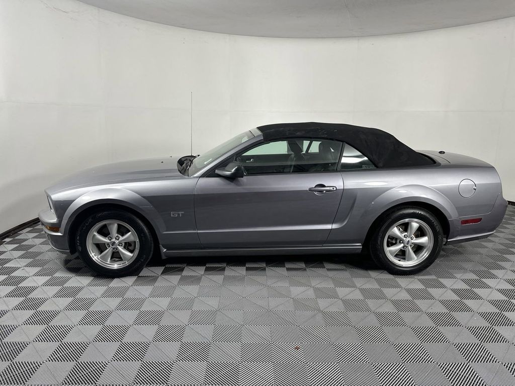 2007 Ford Mustang GT Deluxe 4