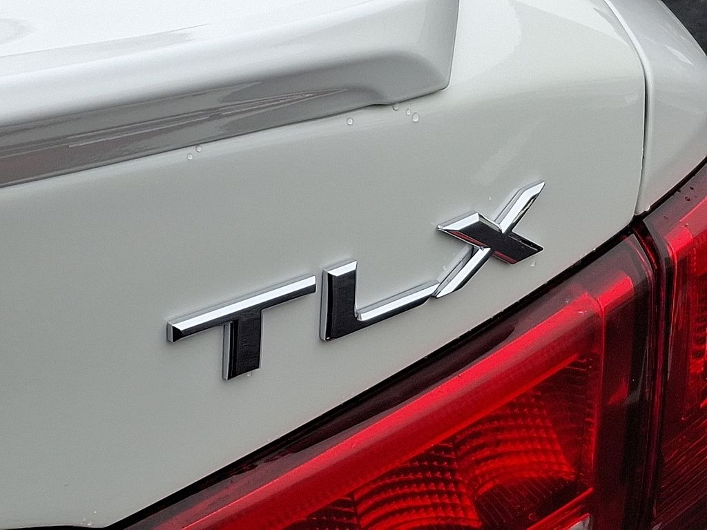 2019 Acura TLX Advance 31