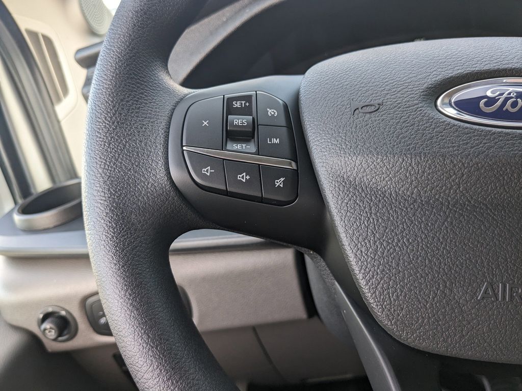 2025 Ford Transit 250
