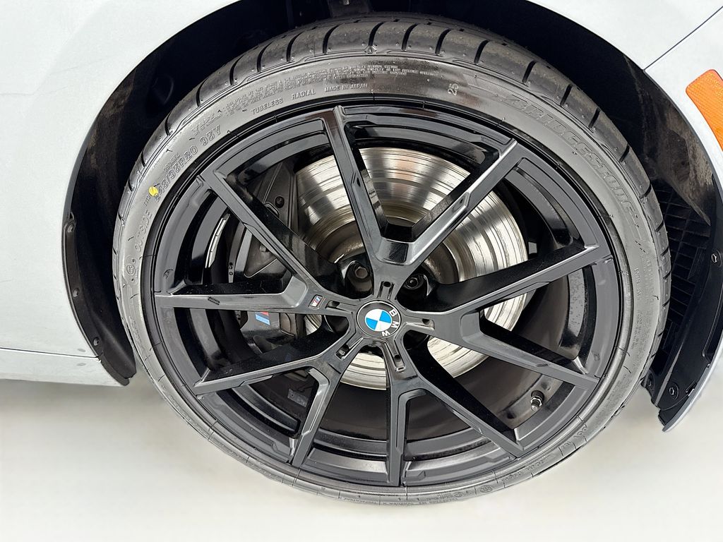 Thumbnail: 2023 BMW 8 Series - 31