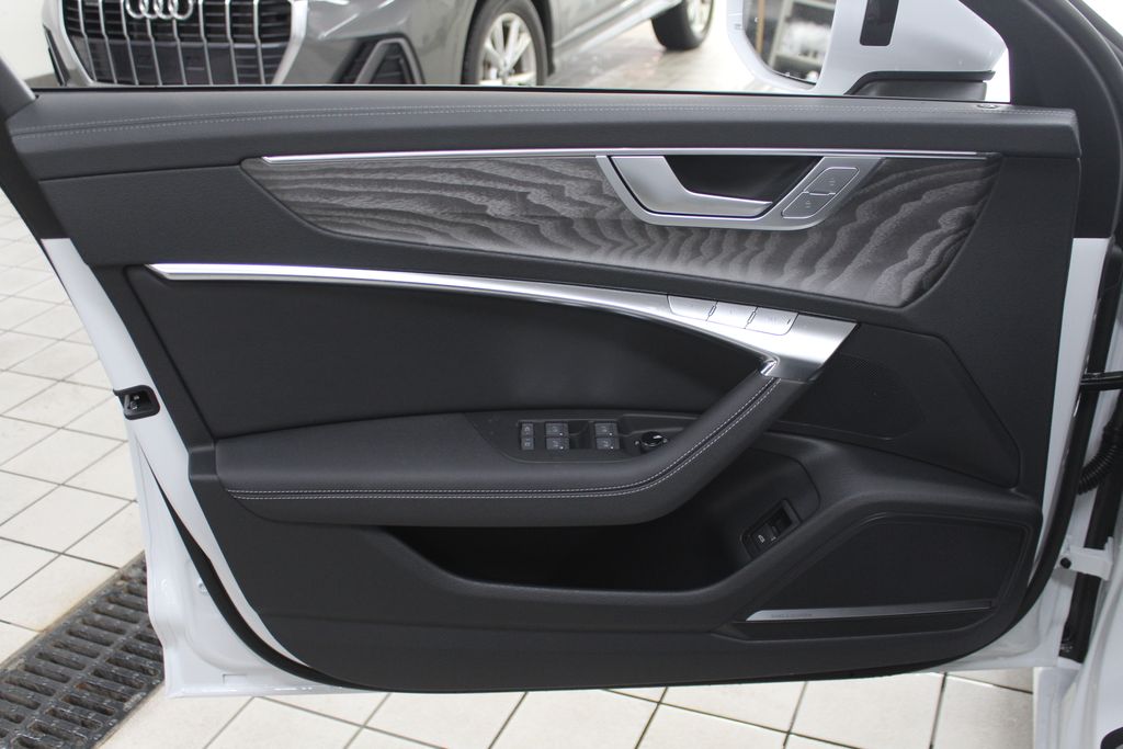 2025 Audi A6  16