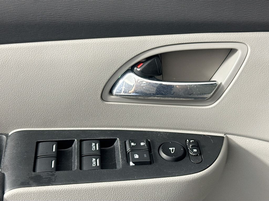 Used Car 2016 Honda Odyssey  Ex-l For Sale Under $15,000 In Austin, Texas