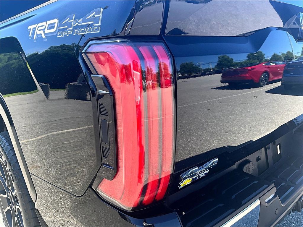 2025 Toyota Tundra — photo 35