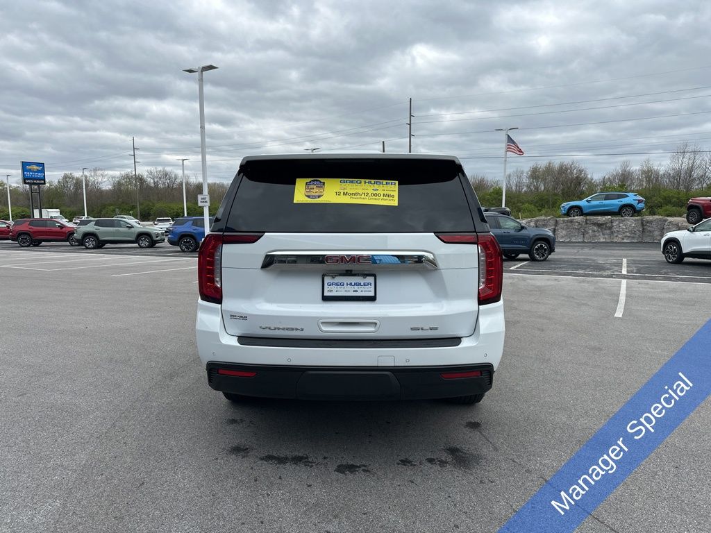 2024 GMC Yukon SLE photo