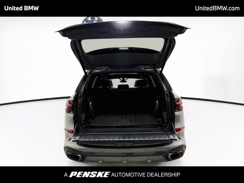 Thumbnail: 2024 BMW X5 - 14