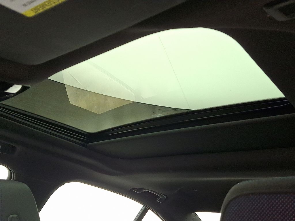 Thumbnail: 2024 BMW i5 - 14