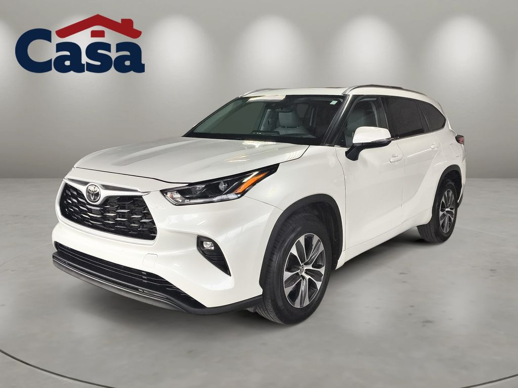 White (Blizzard Pearl) 2021 Toyota Highlander SUV / Crossover Front-Wheel Drive 8-Speed Automatic