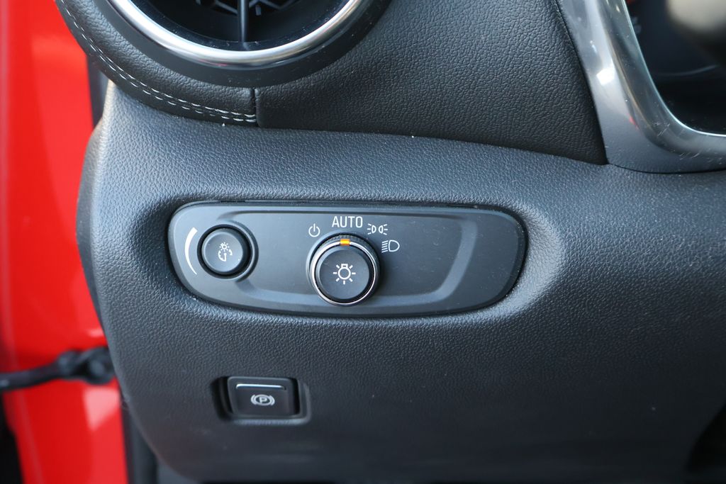 Thumbnail: 2023 Chevrolet Blazer - 17