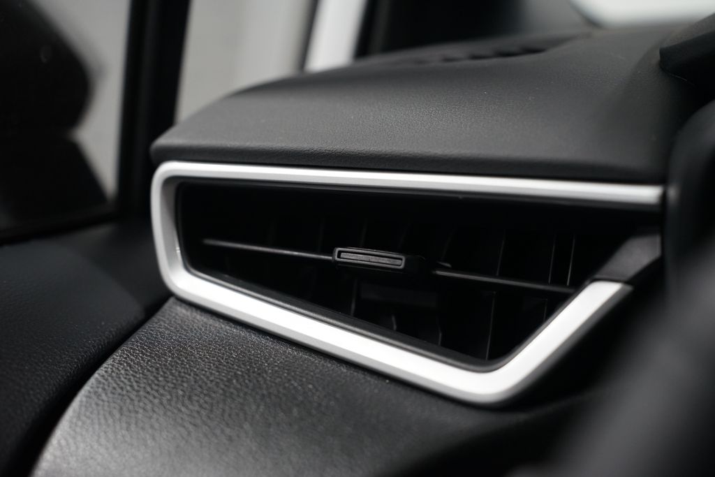 Thumbnail: 2026 Toyota Corolla - 25