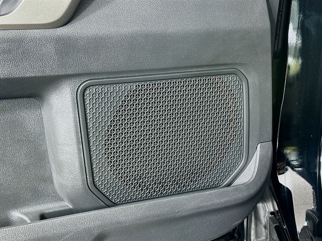 2025 Toyota Tundra Limited 18