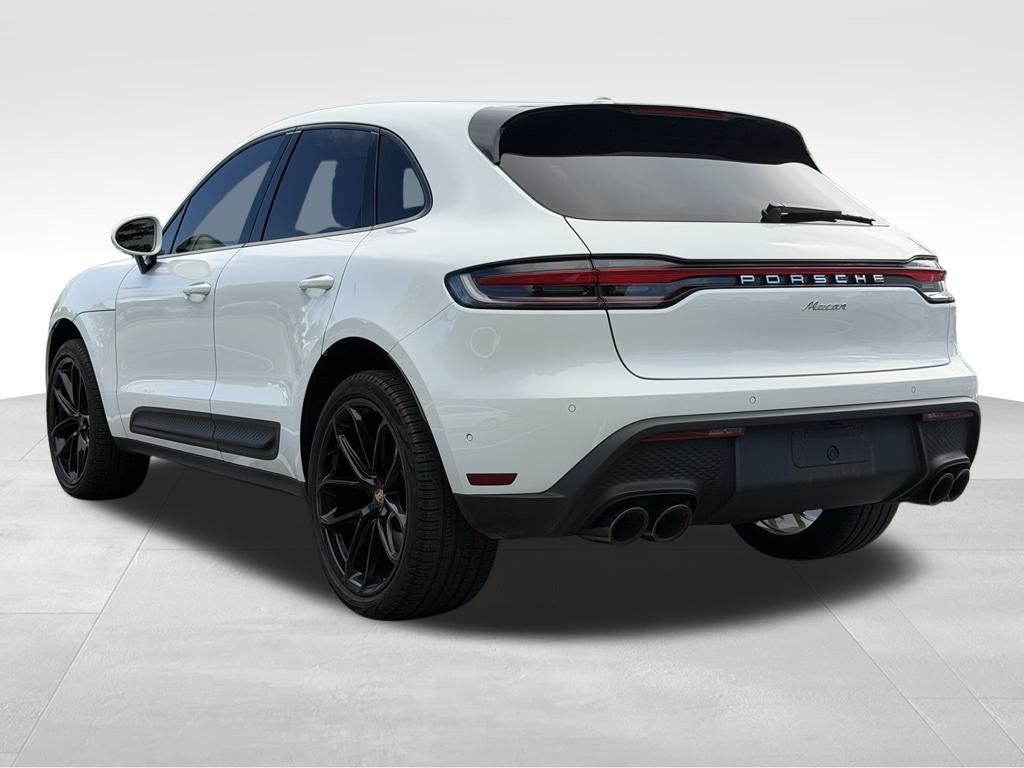 2022 Porsche Macan 