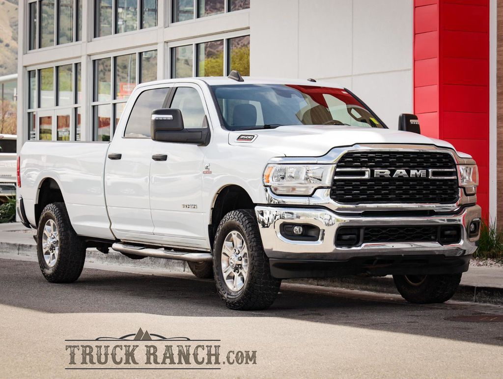 Bright White Clearcoat 2024 RAM 3500 Pickup Truck Four-Wheel Drive 6-Speed Automatic