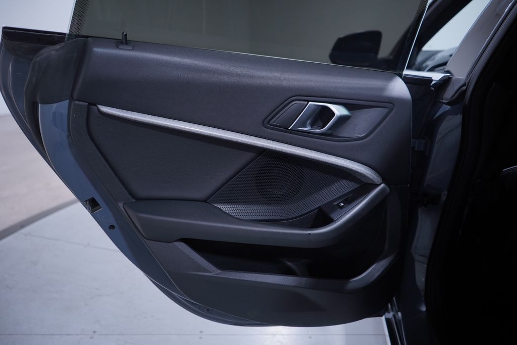 Thumbnail: 2022 BMW 2 Series - 15