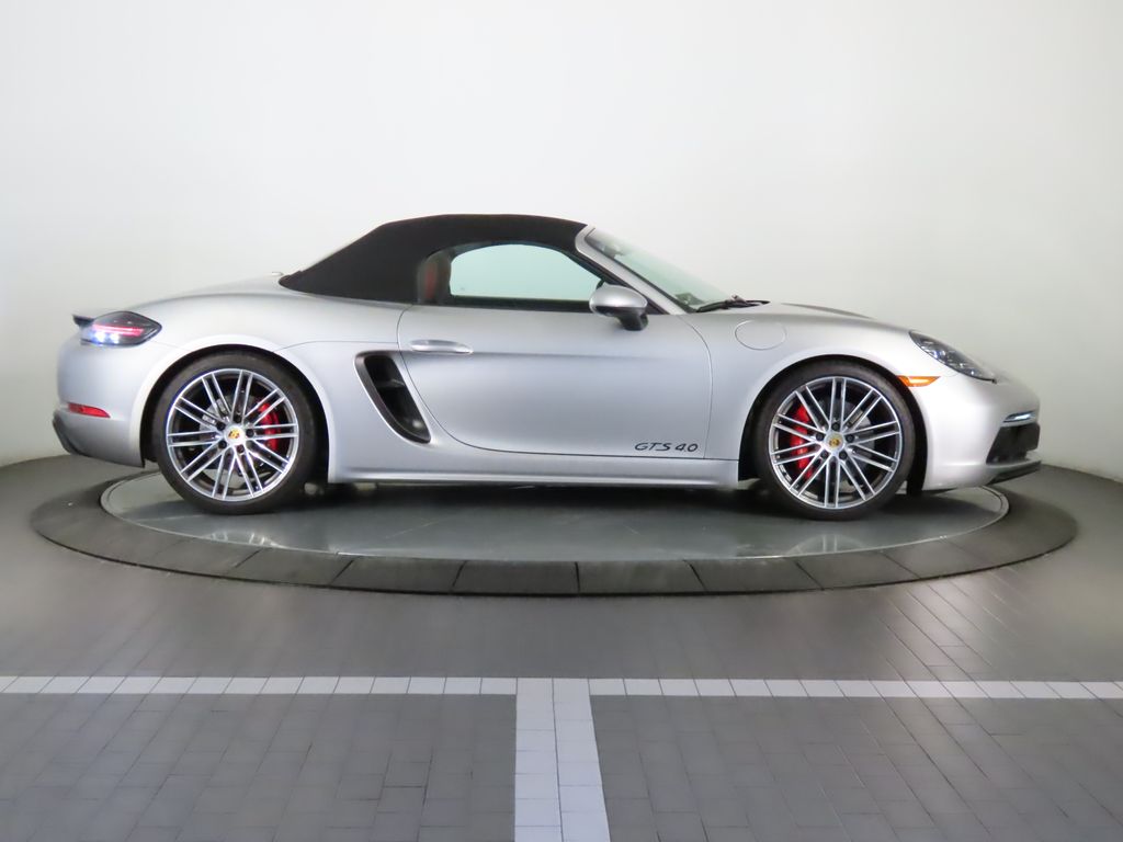 Thumbnail: 2021 Porsche 718 Boxster - 8