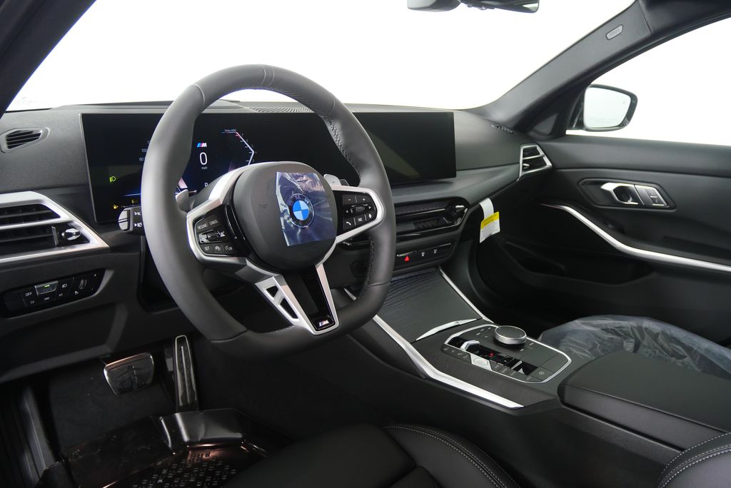 Thumbnail: 2026 BMW 3 Series - 13