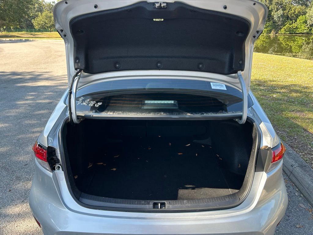 Thumbnail: 2024 Toyota Corolla - 10