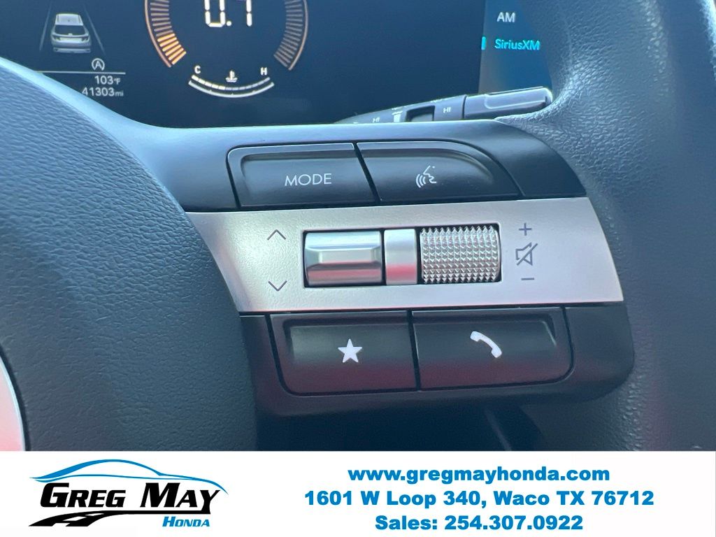 2025 Hyundai Tucson SEL Green at Greg May Honda