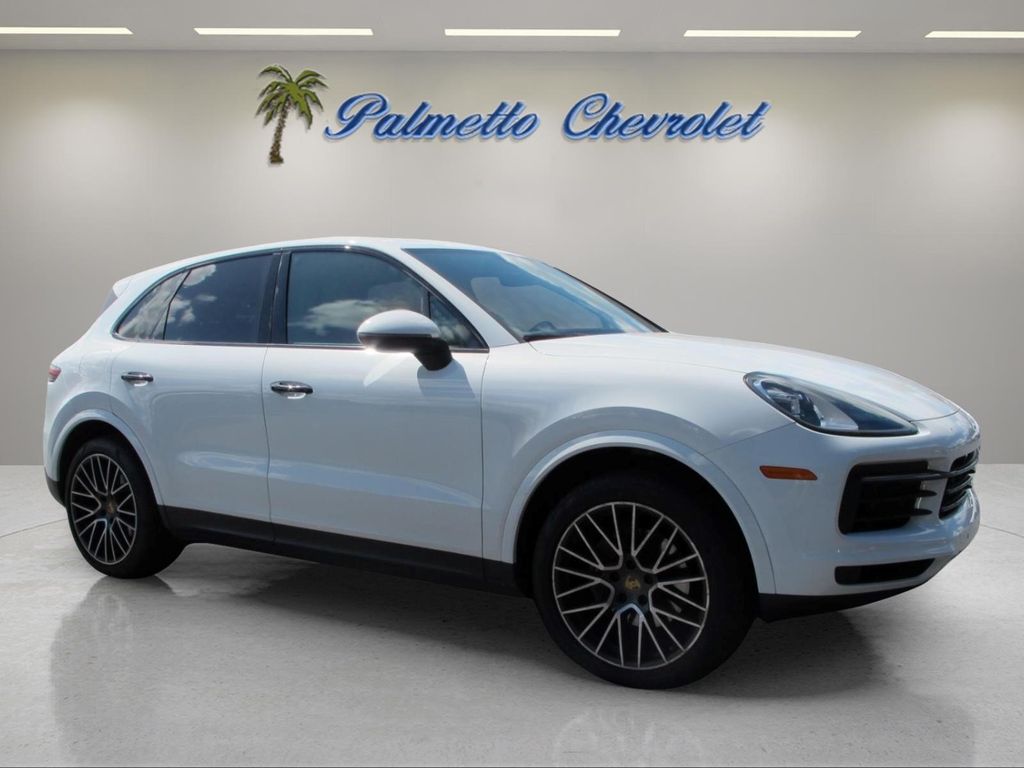 White 2019 Porsche Cayenne SUV / Crossover All-Wheel Drive 8-Speed Automatic