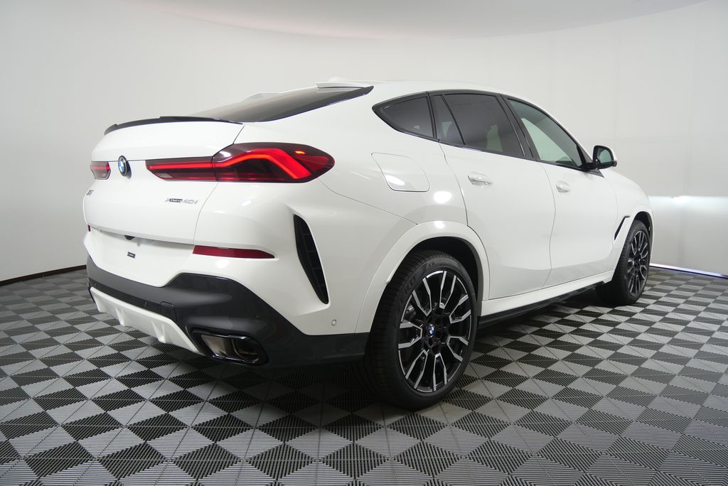 Thumbnail: 2027 BMW X6 - 3