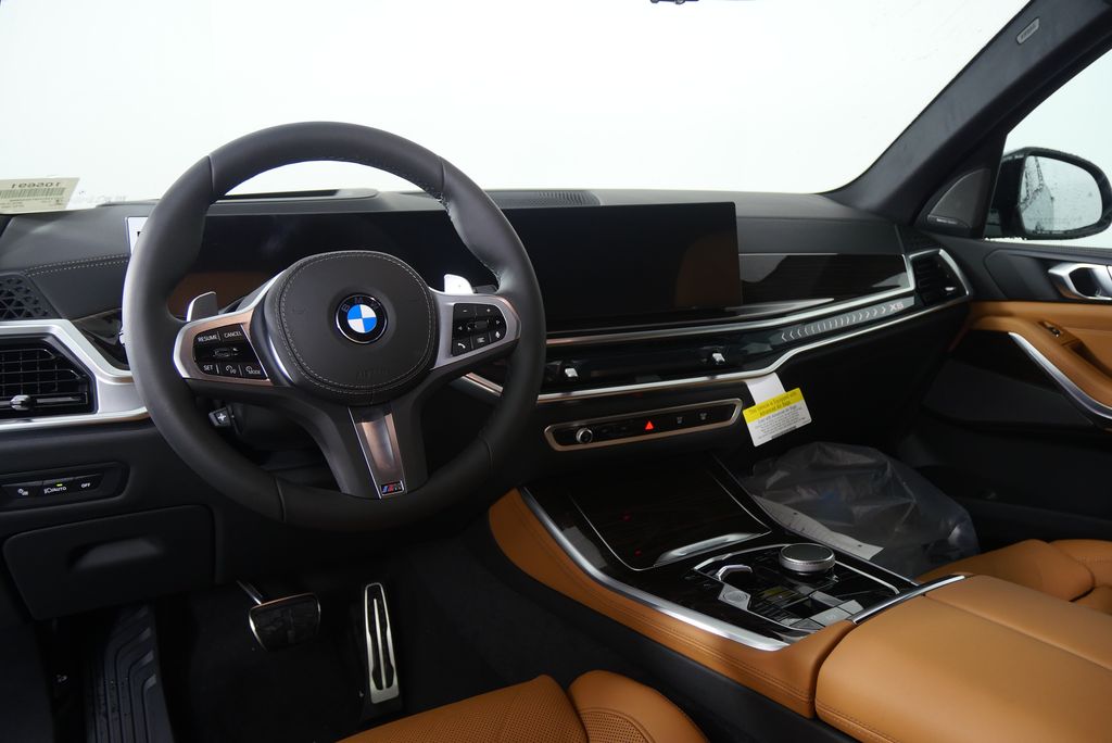 Thumbnail: 2026 BMW X5 - 16