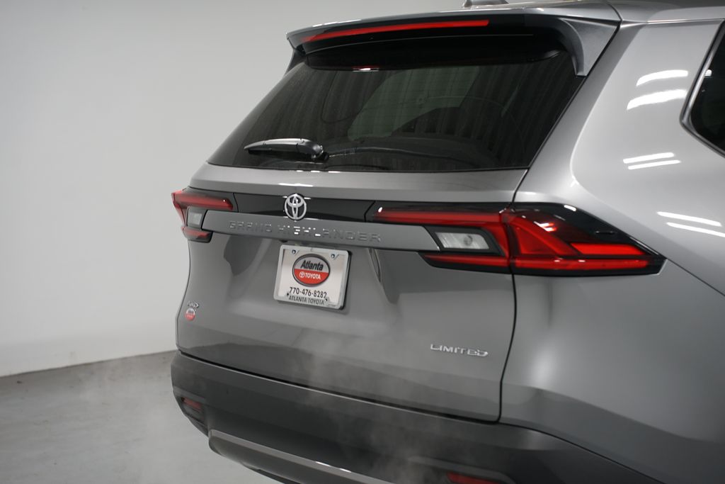 Thumbnail: 2026 Toyota Grand Highlander - 9