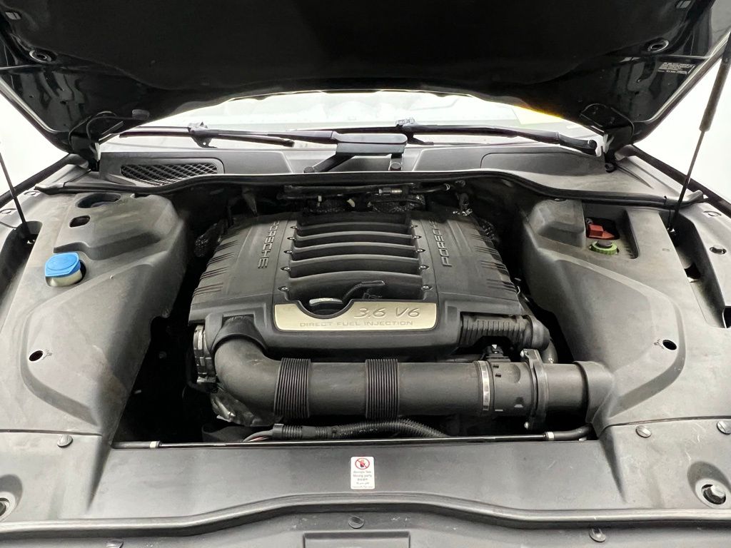 Thumbnail: 2018 Porsche Cayenne - 27