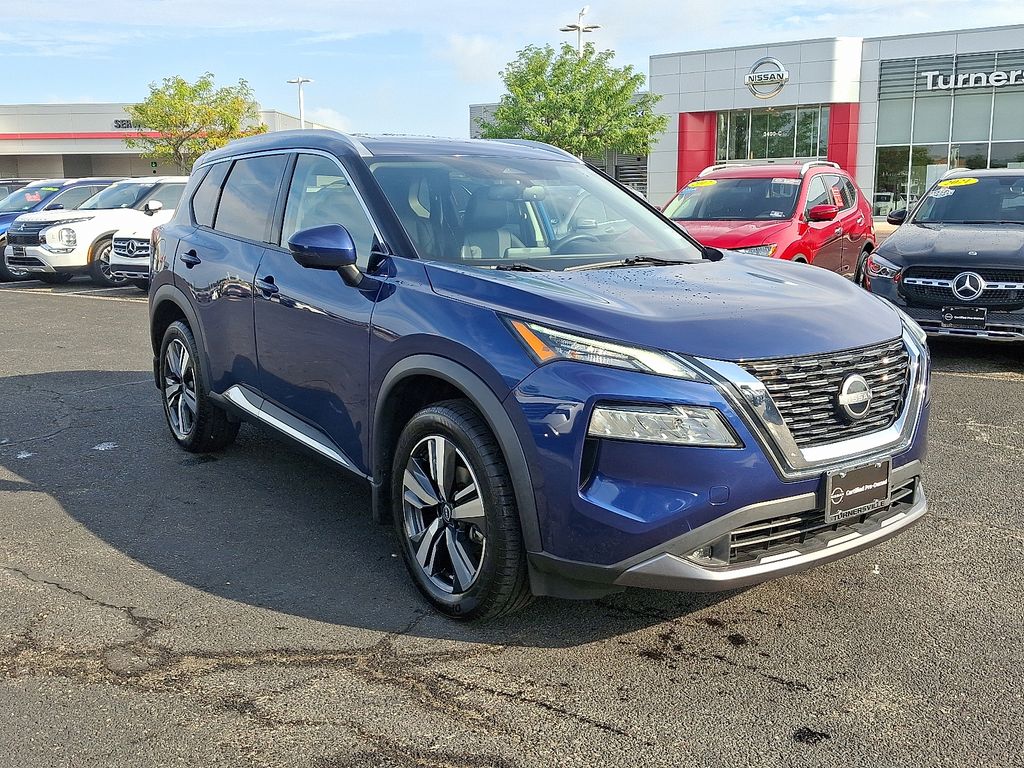 Thumbnail: 2022 Nissan Rogue - 3