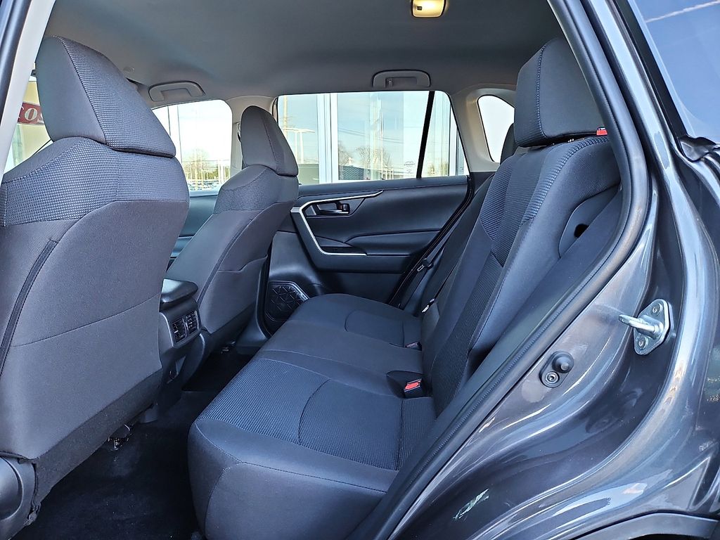 Thumbnail: 2024 Toyota RAV4 - 9