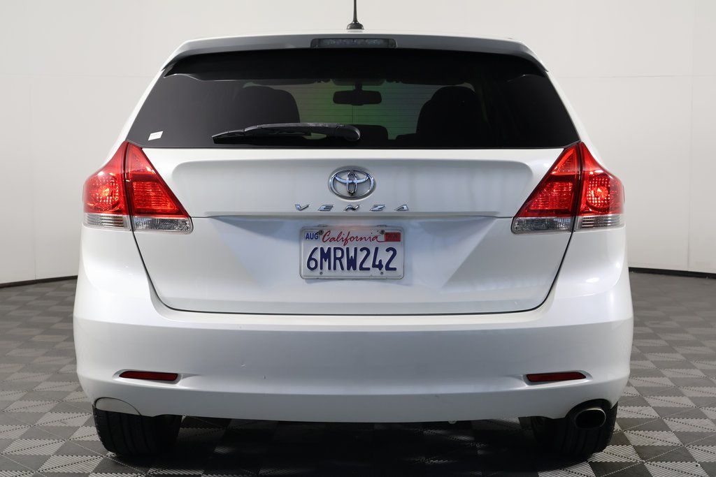Thumbnail: 2011 Toyota Venza - 5