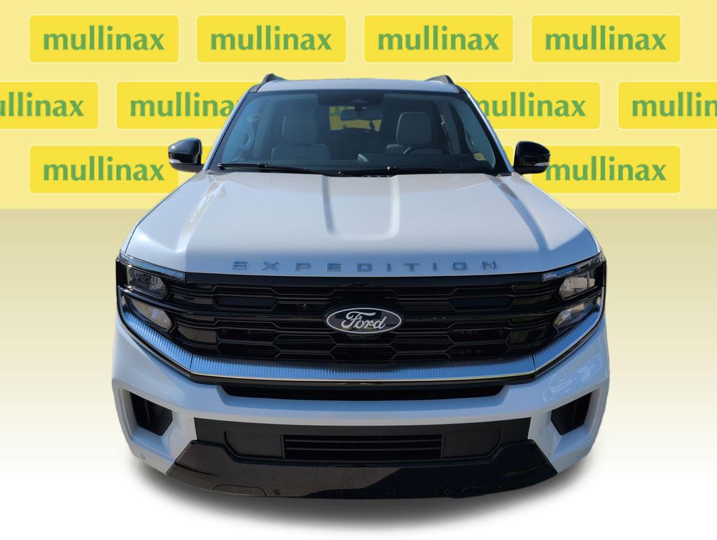 New 2027 White Ford Platinum image 14