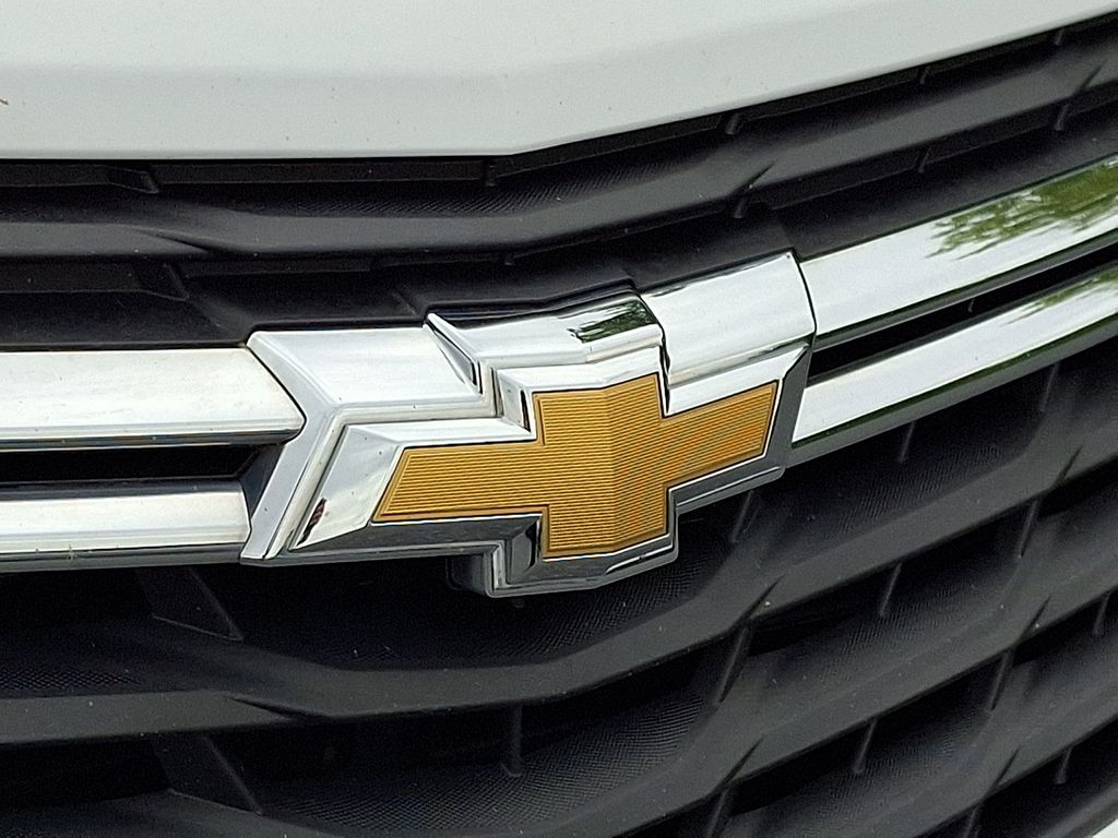 2024 Chevrolet Equinox LS White at Luther Ford