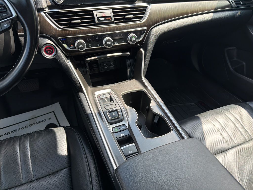Thumbnail: 2021 Honda Accord - 16