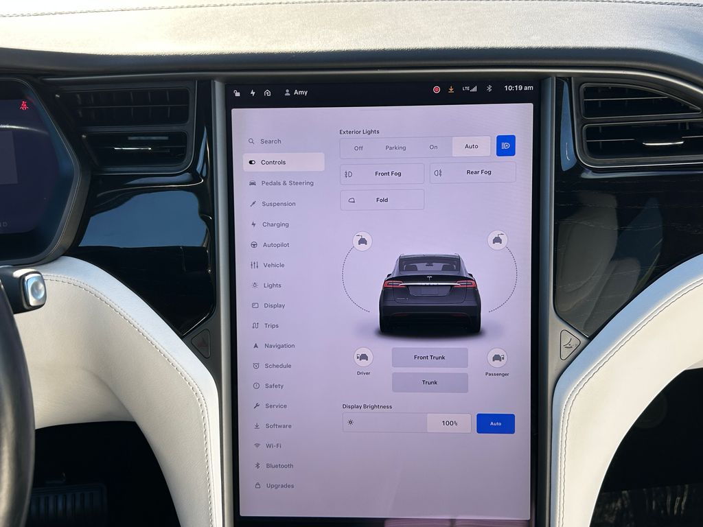 2018 Tesla Model X 75D 23