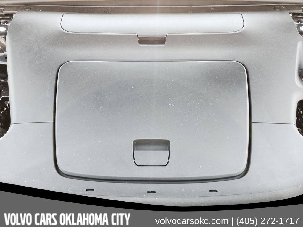 2025 Volvo EX30 Plus - Photo 30