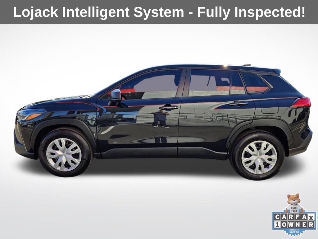 View vehicle photo 5