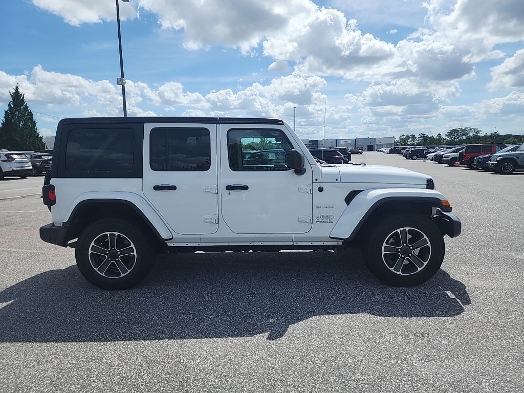 2023 White Jeep Wrangler Sahara 4X4 SUV