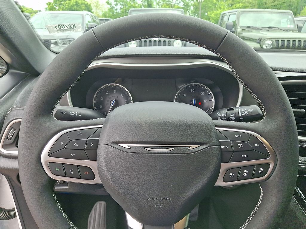 New 2027 Chrysler Pacifica Van