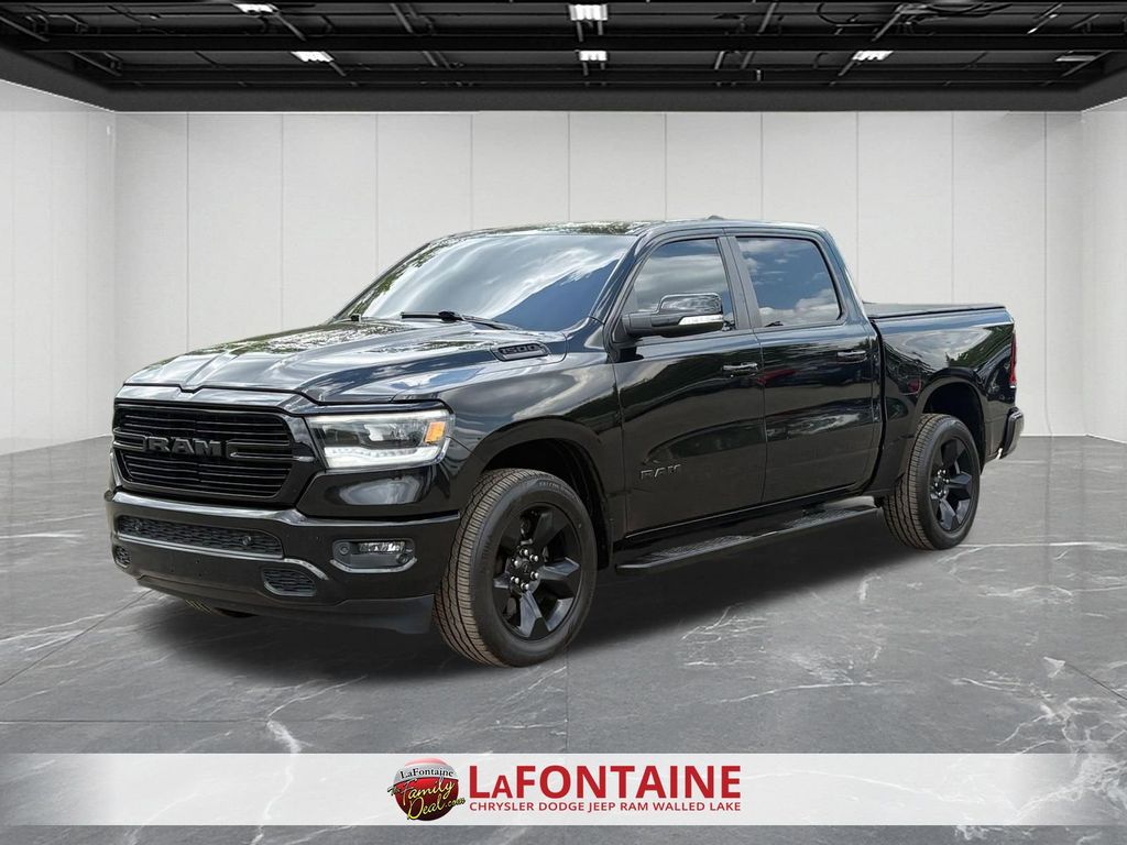 Diamond Black 2019 RAM 1500 Big Horn Crew Cab 4WD Pickup Truck Four-Wheel Drive 8-Speed Automatic