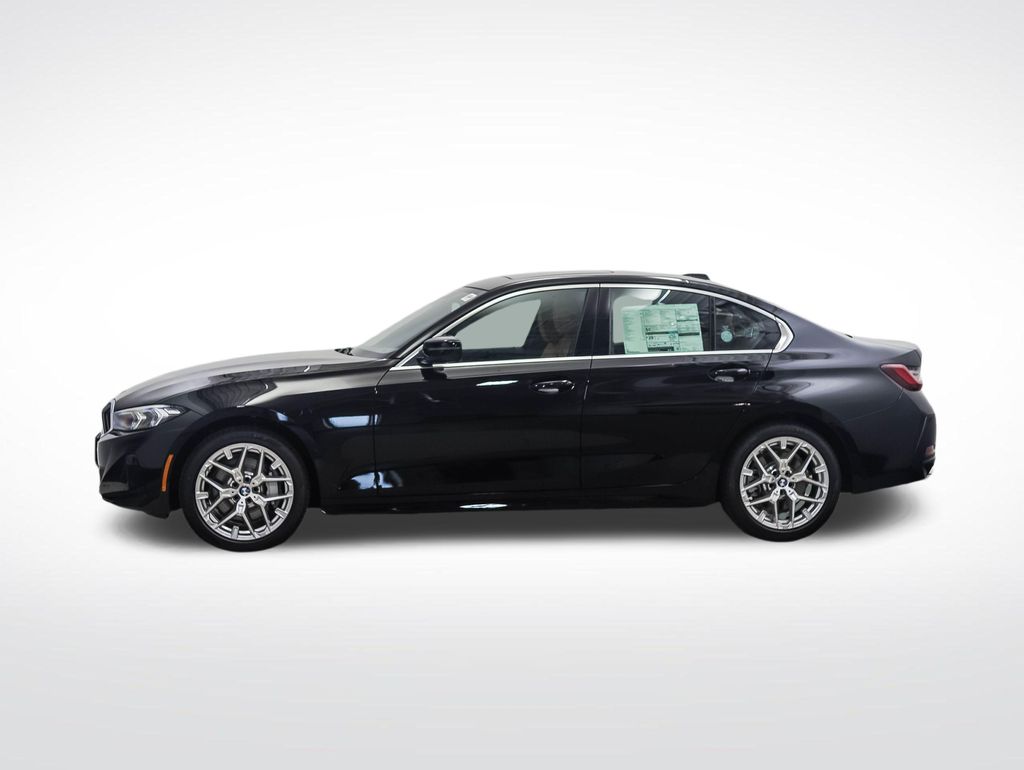Thumbnail: 2026 BMW 3 Series - 2