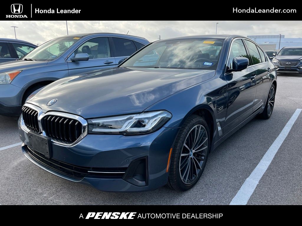 Thumbnail: 2023 BMW 5 Series - 1
