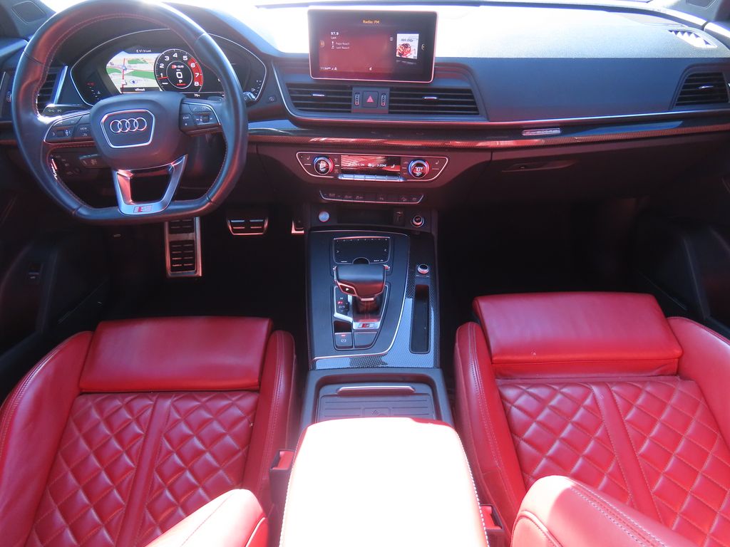 Thumbnail: 2020 Audi SQ5 - 7