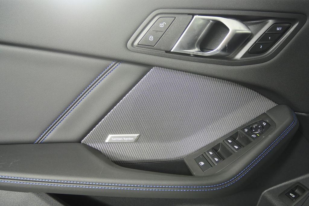 Thumbnail: 2026 BMW 2 Series - 9
