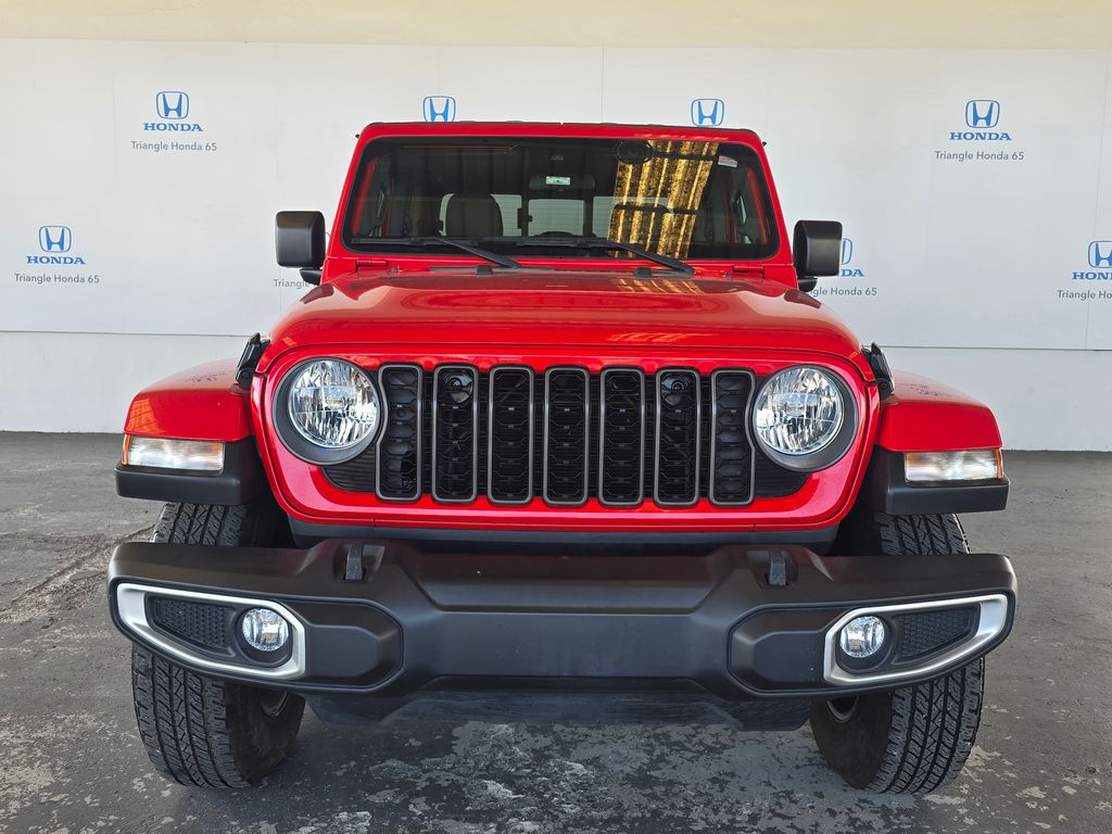 Thumbnail: 2024 Jeep Gladiator - 28