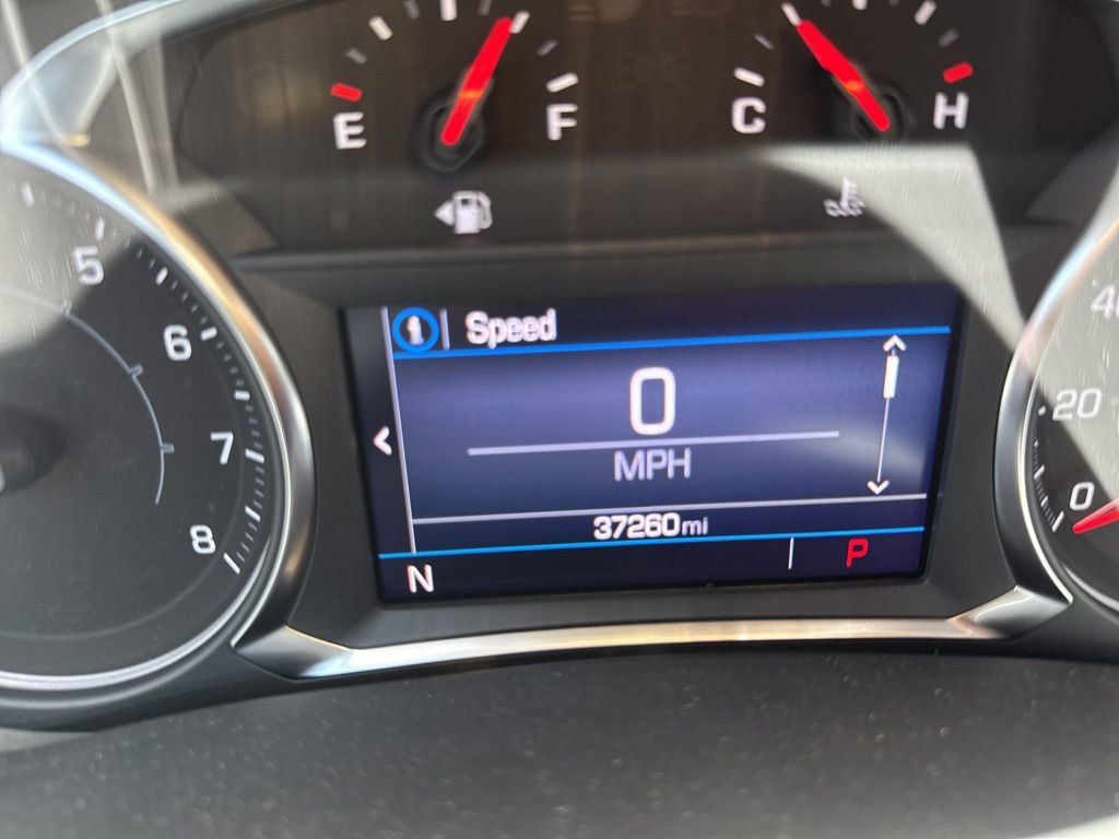 View vehicle photo 7