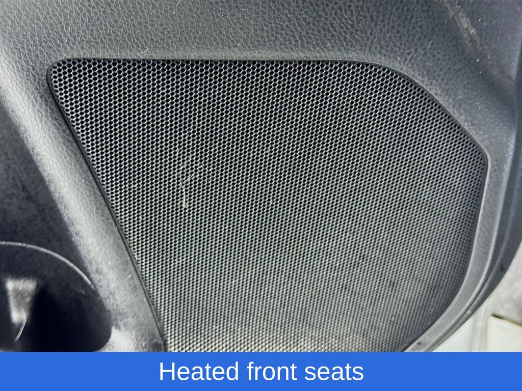 Used Car 2018 Toyota Highlander  Xle For Sale Under $25,000 In Austin, Texas