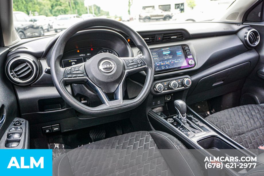 Used 2023 Gray Nissan SV image 27