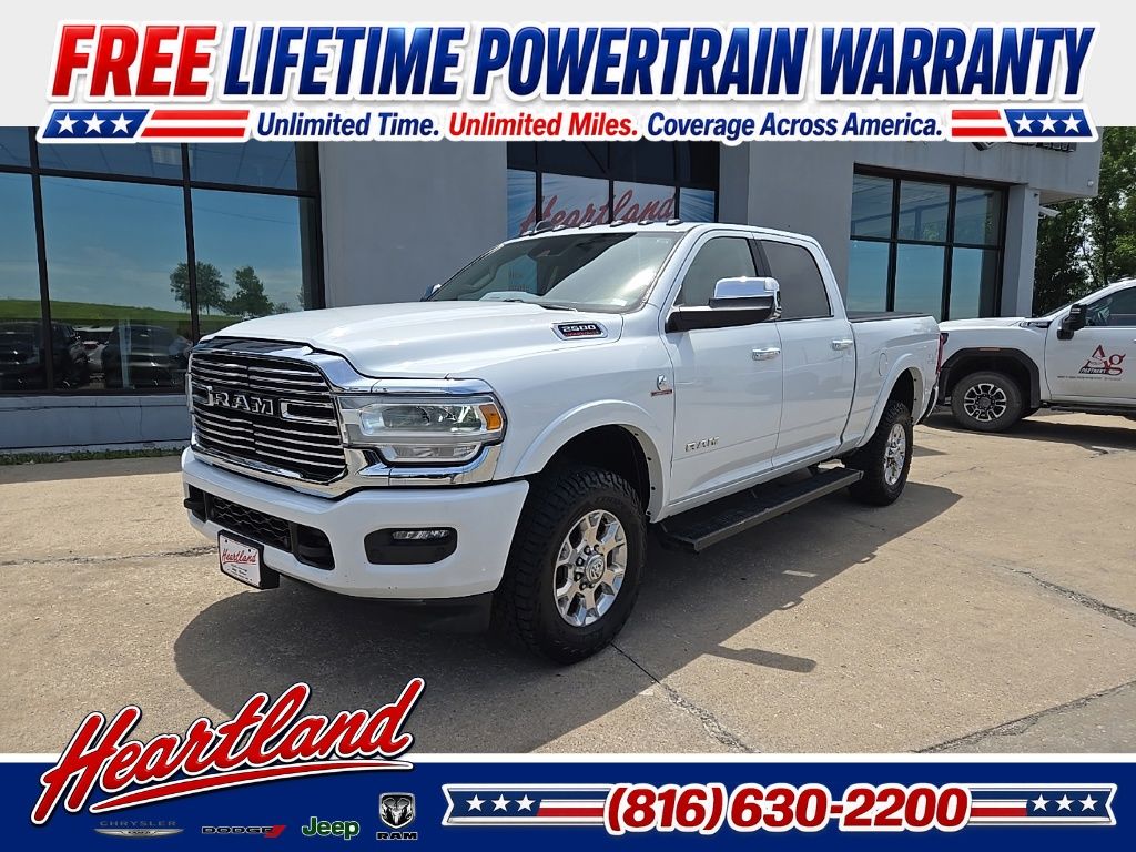 Bright White Clearcoat 2022 RAM 2500 Pickup Truck Four-Wheel Drive 6-Speed Automatic